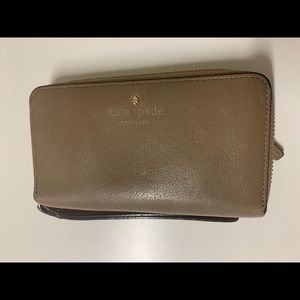 Kate Spade New York Wallet Wristlet
